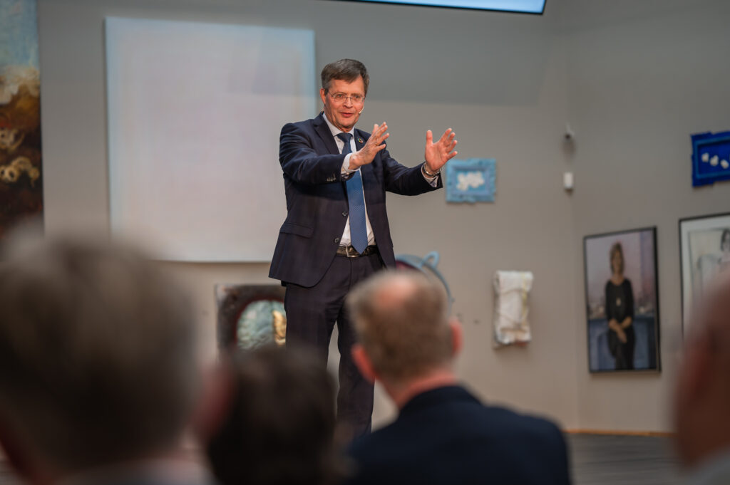 Jan Peter Balkenende FIAR congres